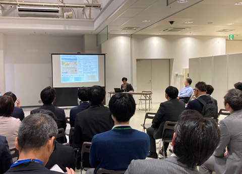 各社の技術紹介の様子
